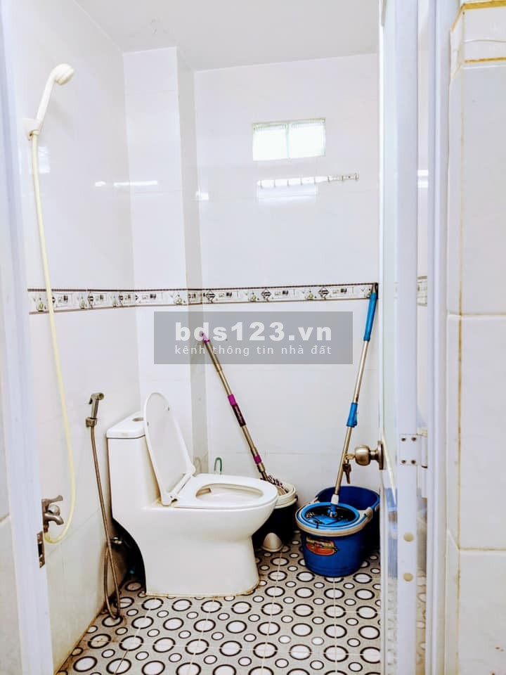 Giá sốc 45m2 chỉ 3 tỷ 3 ngay trung tâm Tân Phú, diện tích 4x11 m2
