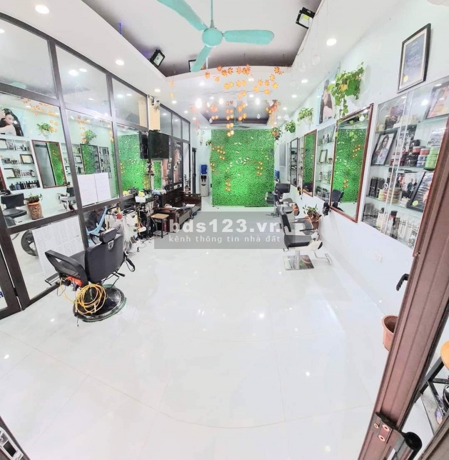 Nguyên căn đẹp trống suốt Quận Tây Hồ, ô tô ngõ thông, kinh doanh bất chấp, sổ đỏ