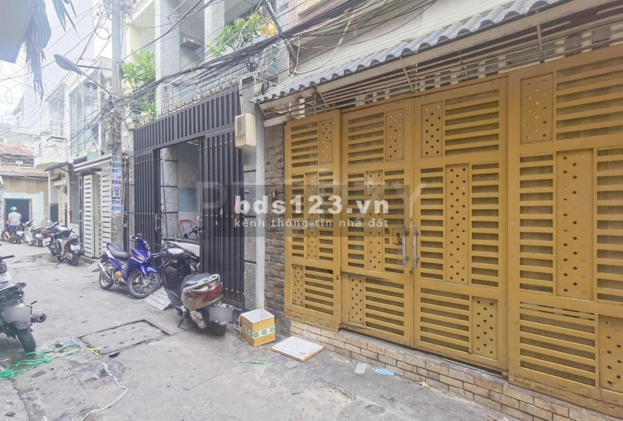 Chủ Bán Gấp nhà 4.5x23m, đường số gần CC Bàu Cát, giá chỉ 64 triệu/m2