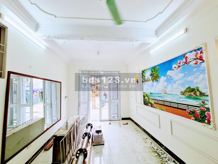 Cần bán nhà riêng Hoàng Mai, nhà cực đẹp, 39m, ôtô, 3.x tỷ (CTL) 0926900555