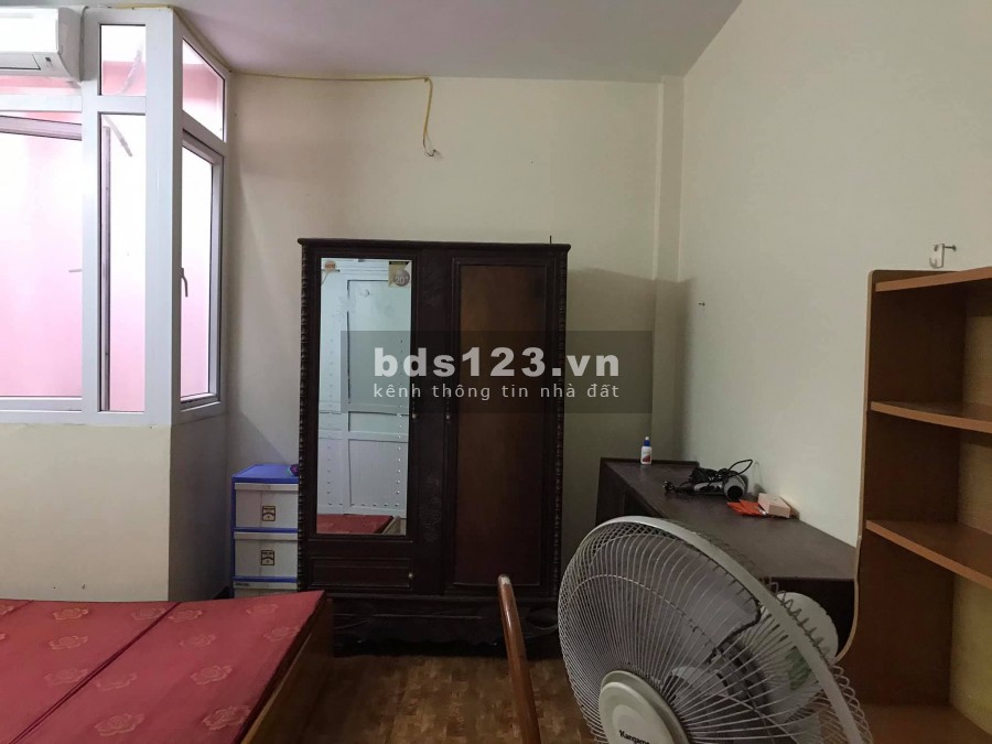 Bán nhà 2 tầng phố Nguyễn Đình Chiểu, TP HD, 58m2, 2 ngủ, mt 4m, đường 10m, gara ô tô