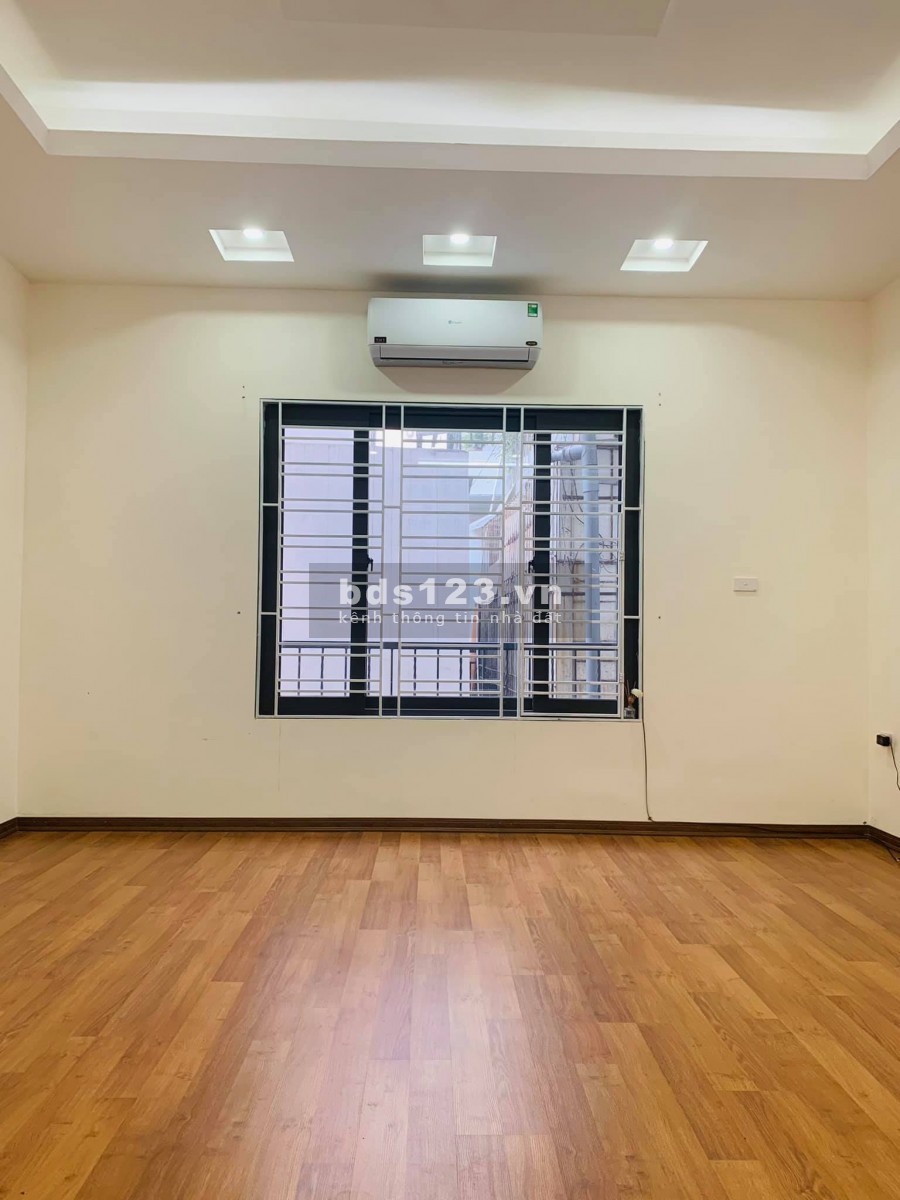 Bán nhà Mai Hương, Hai Bà Trưng 41.5mx5T,3PN nhỉnh 3 tỷ, 0989191397