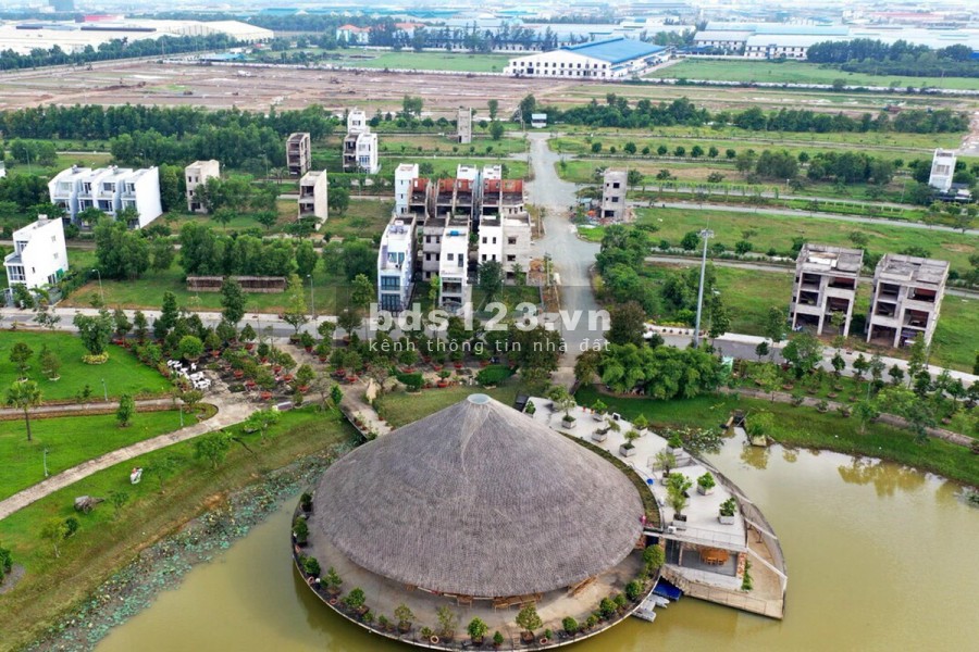 Đất ngộp khu dân cư Làng Sen diện tích 100m2 thổ cư 100% pháp lý đầy đủ, giá 1tỷ149