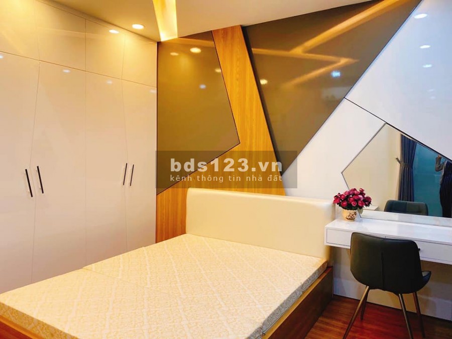 Trần Quý Cáp Bình Thạnh, HXH, dt 70m2, tiện xây phòng cho thuê