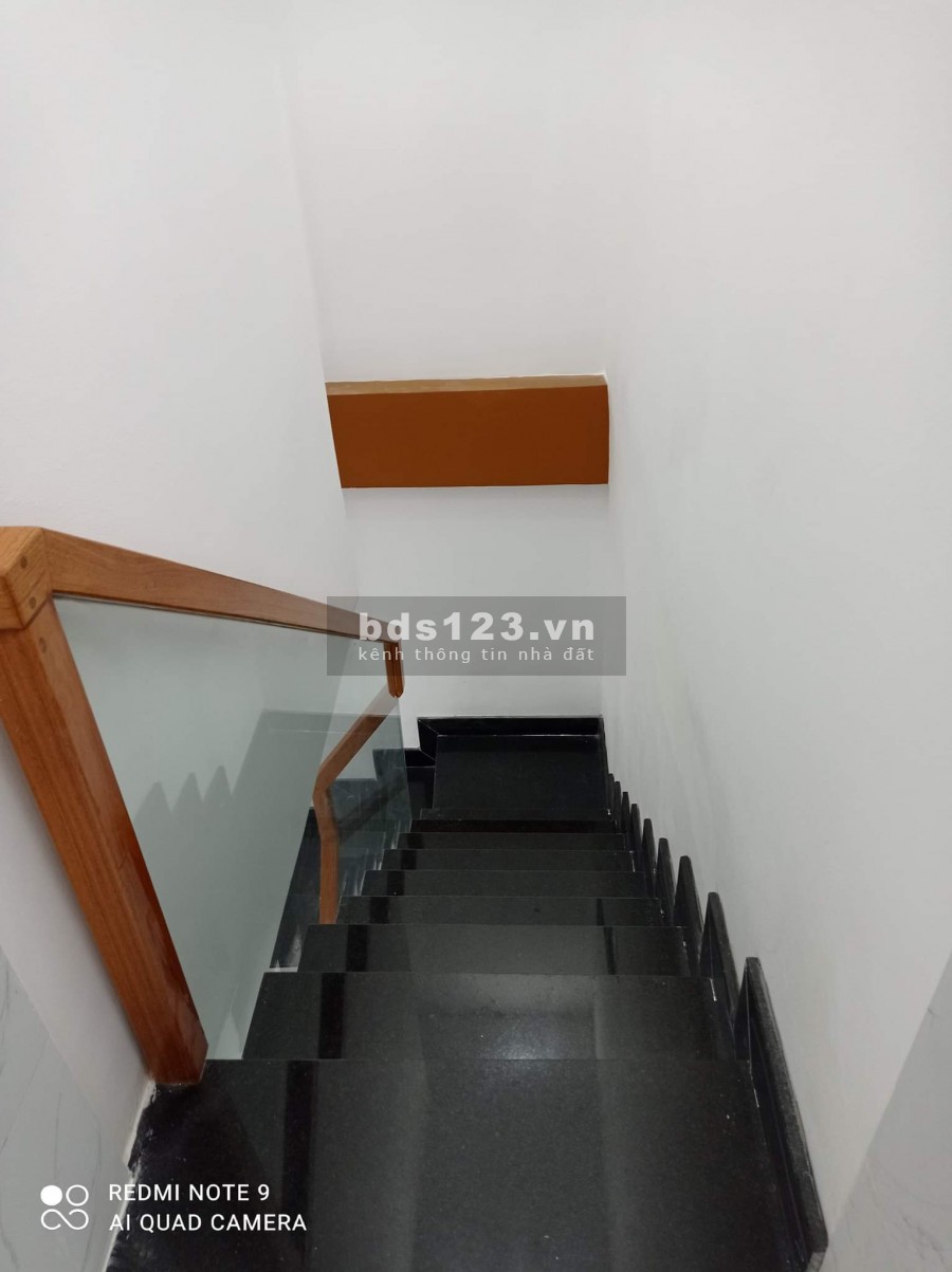 Bán nhà hẻm 74 đường Nguyễn Sơn Quận Tân Phú dt 4m*13m, giá 3.150 Tỳ(TL)