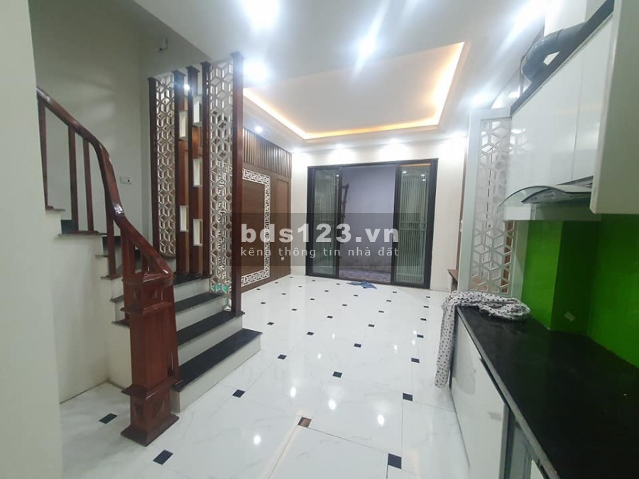 Chính Chủ Cần Bán Gấp Nhà Ngõ 162 Khương Đình 54m2*5T Mt 4.9m, Ngõ rộng, giá 4.x tỷ