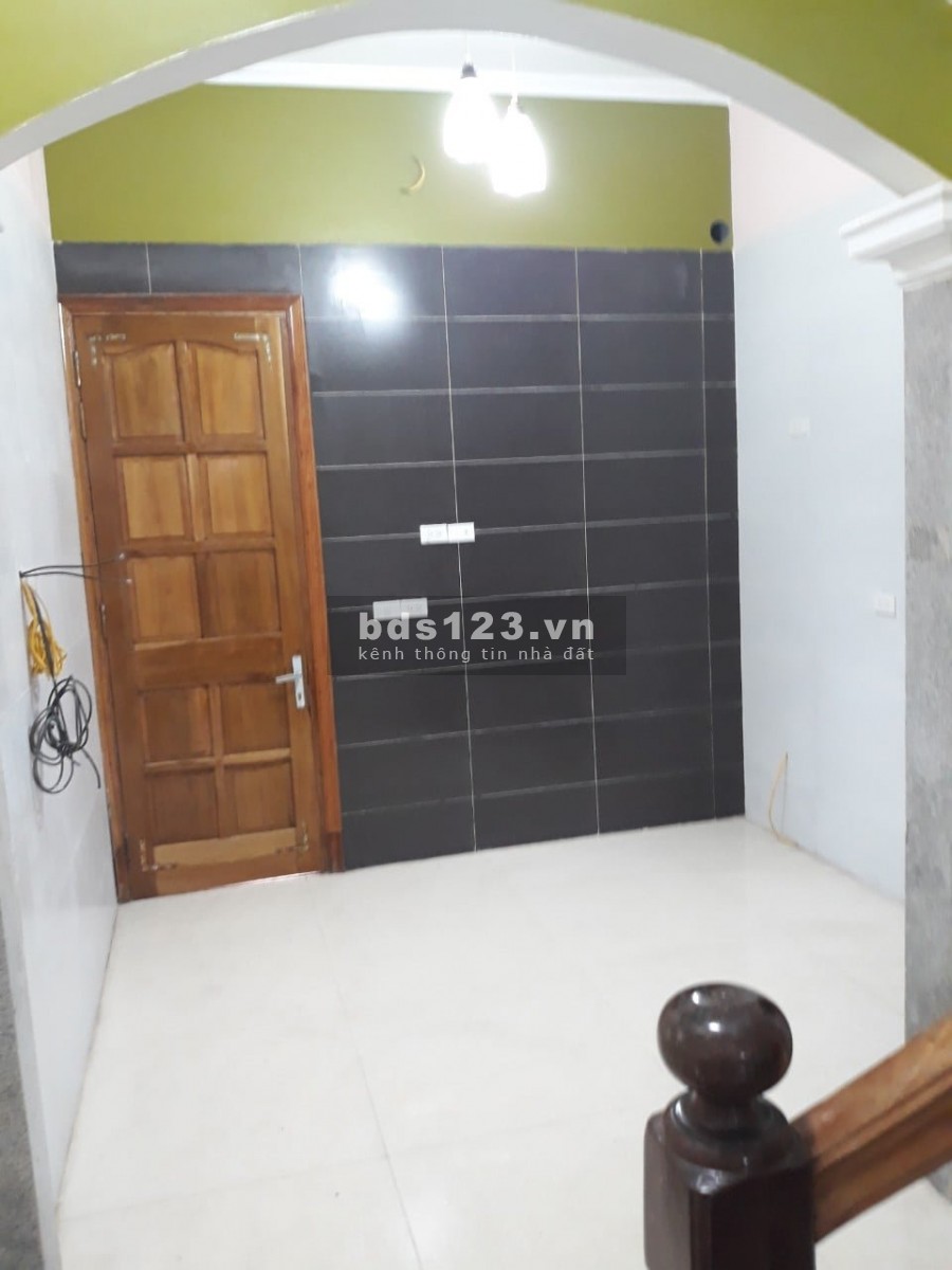 Nhà Phùng Chí Kiên, 2 mặt ngõ ô tô đỗ cửa, kinh doanh đỉnh, giá 6.5 tỷ