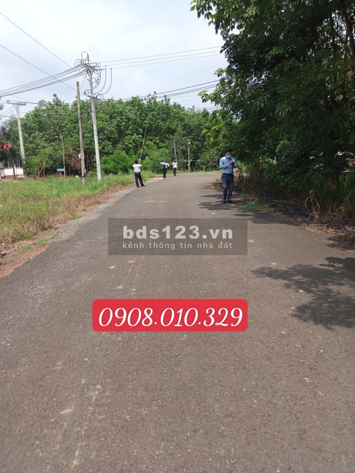 Do vỡ nợ ông chú cần bán miếng đất sổ sẵn vĩnh tân Tân Uyên Bình Dương giá 7×× triệu