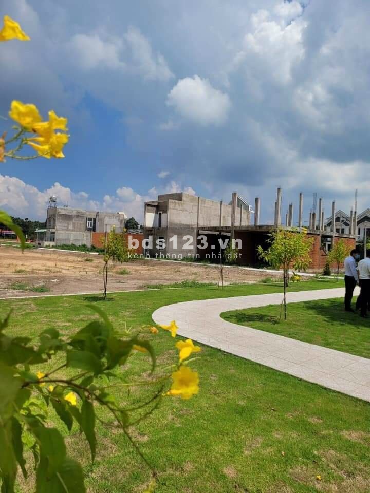 Đất thổ cư giá rẻ tthc Bàu Bàng mặt tiền Quốc Lộ 13, lh 0981460932
