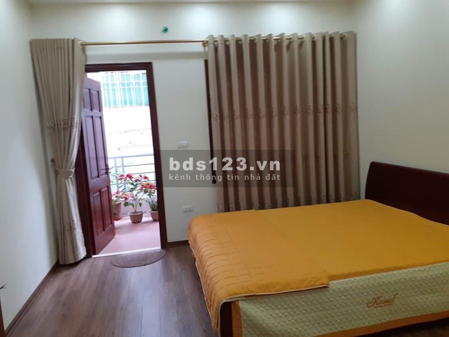 Bán gấp nhà Thanh Nhàn kinh doanh đỉnh 80m2, ô. tô chỉ 7.6 tỷ