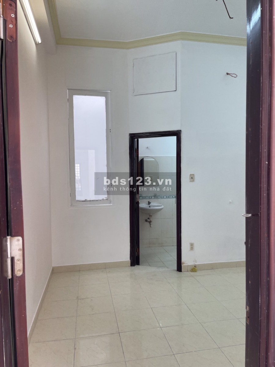 Cần bán nhà nguyên căn chính chủ tại 656/68/81 Quang Trung, phường 11, Quận Gò Vấp