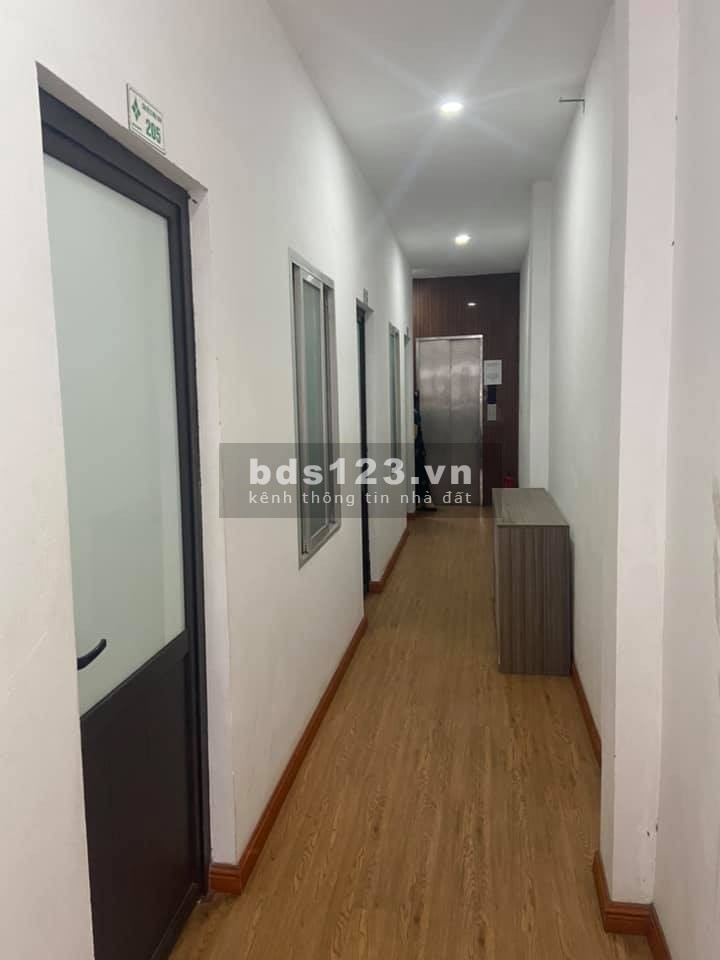 Toà chung cư mini Nguyễn Khánh Toàn, dt 110m2, 6 tầng thang máy, 27 phòng khép kín, dòng tiền 150 triệu/tháng