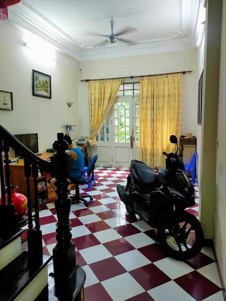 Bán nhà phân lô Hồ Tùng Mậu, ô tô tránh 46m, 4 tầng, mt 4m, giá 5.5 tỷ