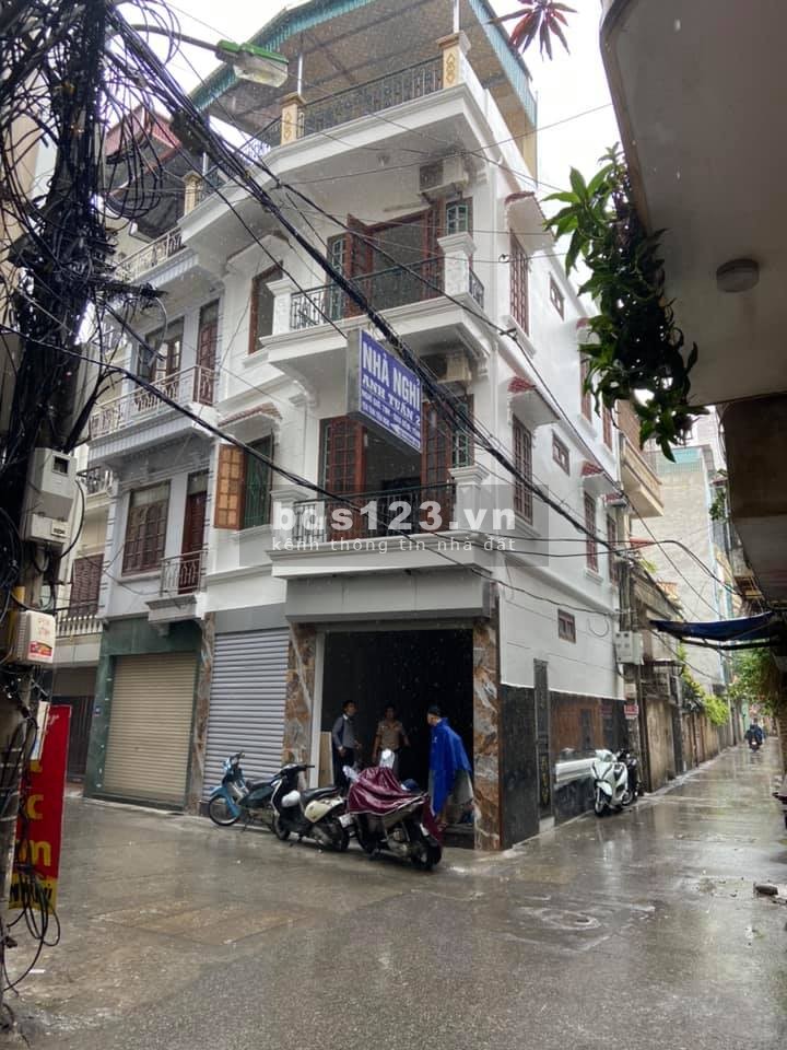 Nhà Vương Thừa Vũ 50m2 4 tầng giá chỉ 6.2 tỷ, ngõ ô tô thông thoáng, lô góc