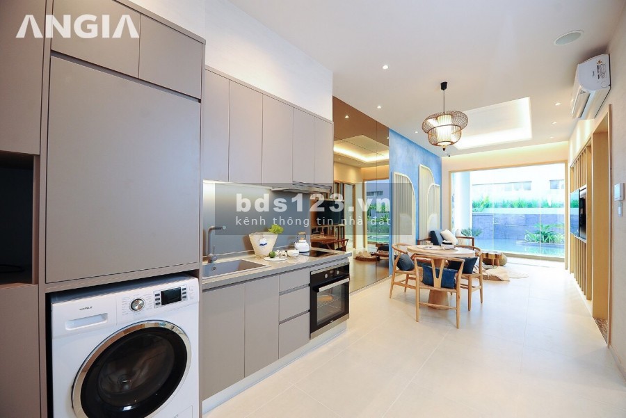 Chính chủ bán ngay căn hộ trung tâm Bình Chánh, 2 pn, nội thất đầy đủ