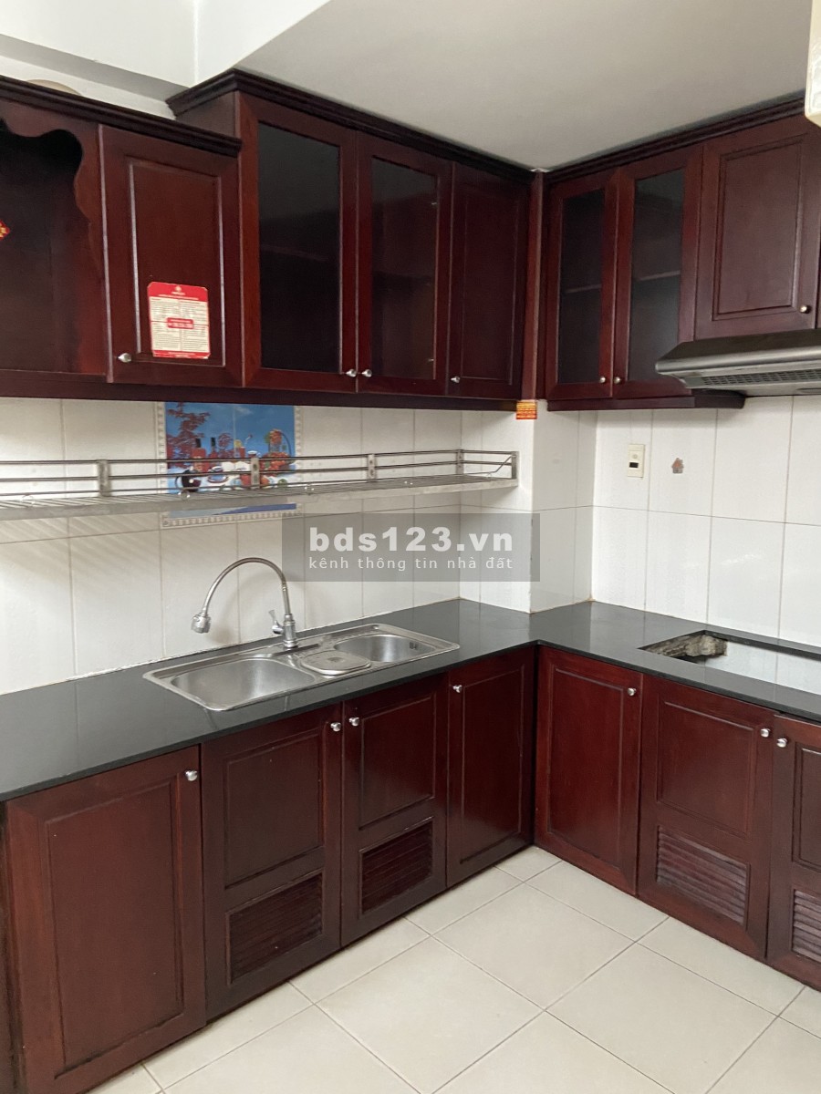 Cho thuê căn hộ chung cư Ngọc Khánh Quận 5 - 2 phòng ngủ, đầy đủ nội thất