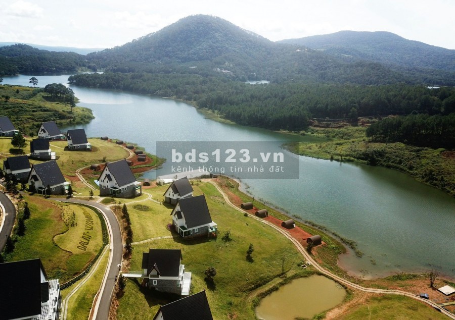 Đất Lâm Đồng 1000m² giá 2tr/m2 , SHR, pháp lý đủ