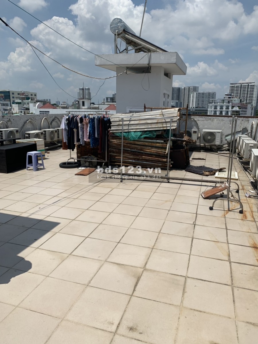 CHDV khu sân bay p2 Tân Bình, 55P gác đúc máy lạnh, thang máy.