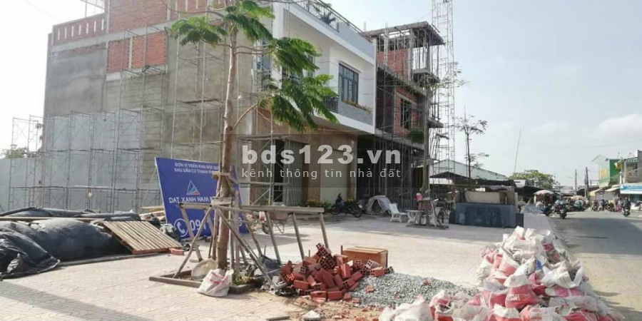 Bán đất mặt tiền chợ mới thị trấn Thạnh Phú, lh 0966018997