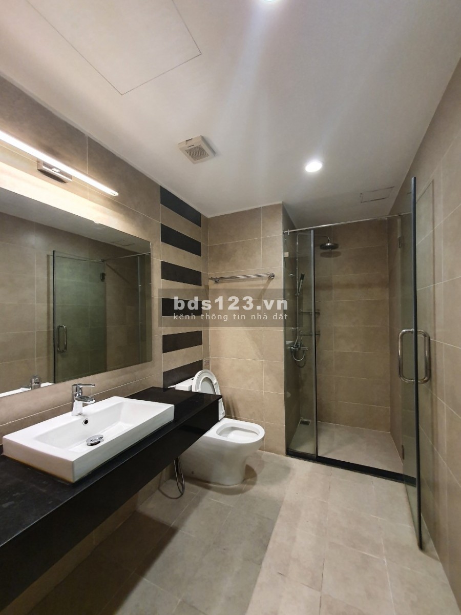 Cho thuê chung cư Star City Lê Văn Lương studio 50m2 full đồ 10.5 triệu. Lh 0377983070