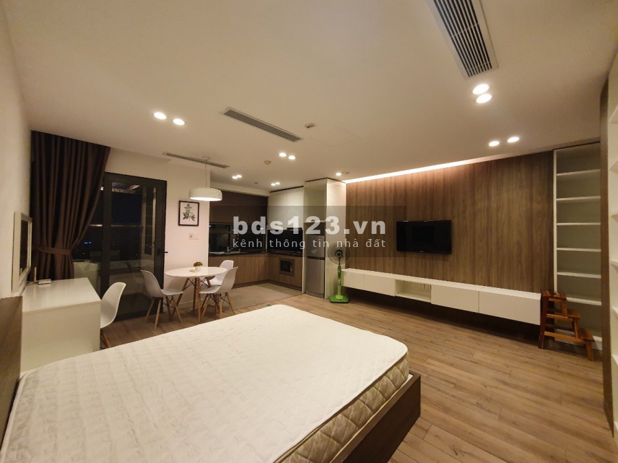 Cho thuê chung cư Star City Lê Văn Lương studio 50m2 full đồ 10.5 triệu. Lh 0377983070