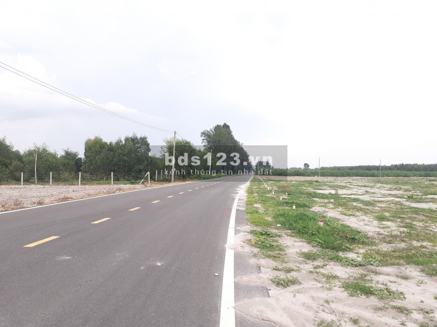 Ra nhanh lô đất mt ql55 5x27, đấy mới, 100% thổ cư, sát bên biệt thự