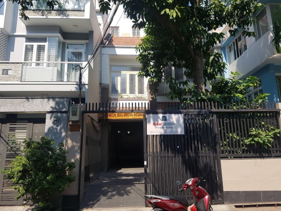 Cho thuê nhà Vip khu Phường 2, Đường Hoa Mai, Q.Phú Nhuận. Hầm trệt 3 lầu, 8x18m