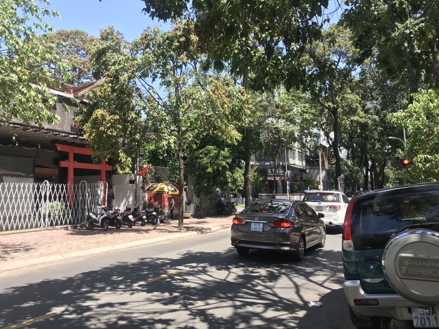 Cho thuê nguyên tòa trung tâm Quận 3, kết cấu 2 hầm 5 tầng đúc