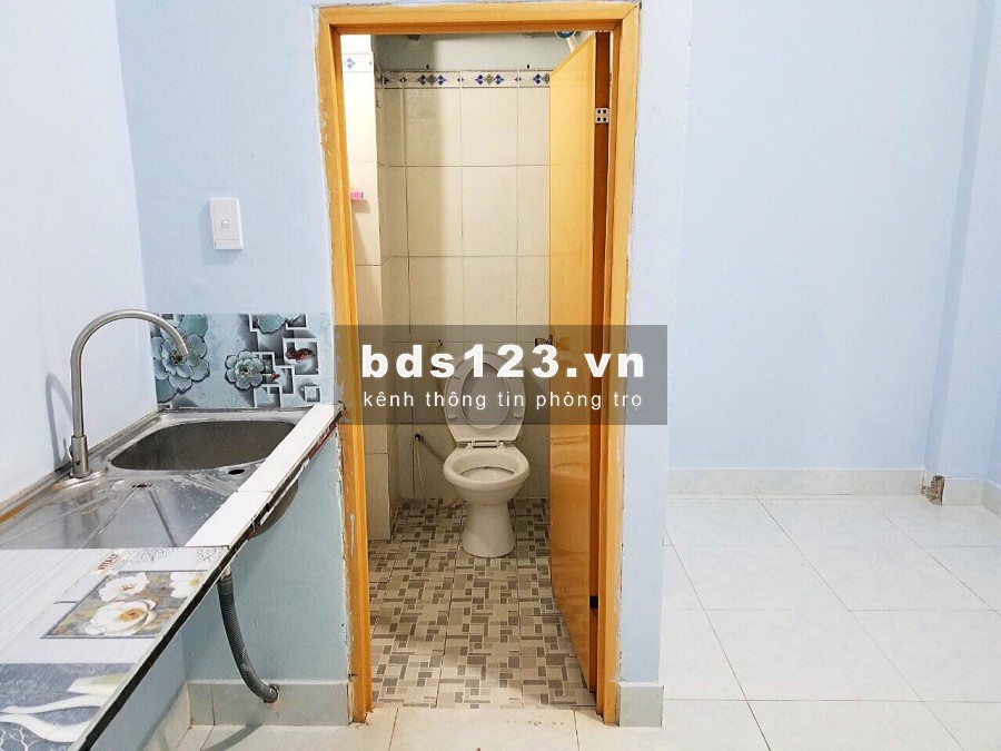 3tr/th. Còn 1phòng cho thuê có bếp, cửa sổ Xvnt, Bình Thạnh gần Q.1