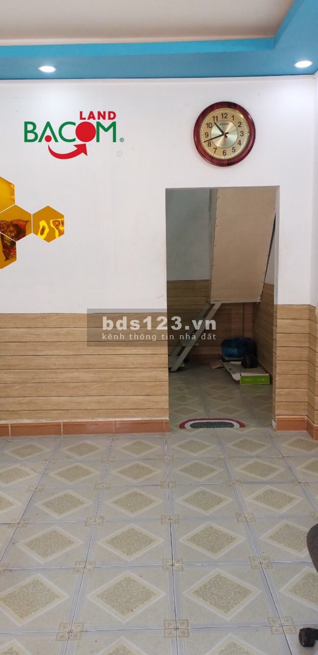 Bán nhà cấp 4 có gác lửng hoàn công shr full thổ cư ,đường ô tô 4c P.Quyết thắng chỉ 1ty55