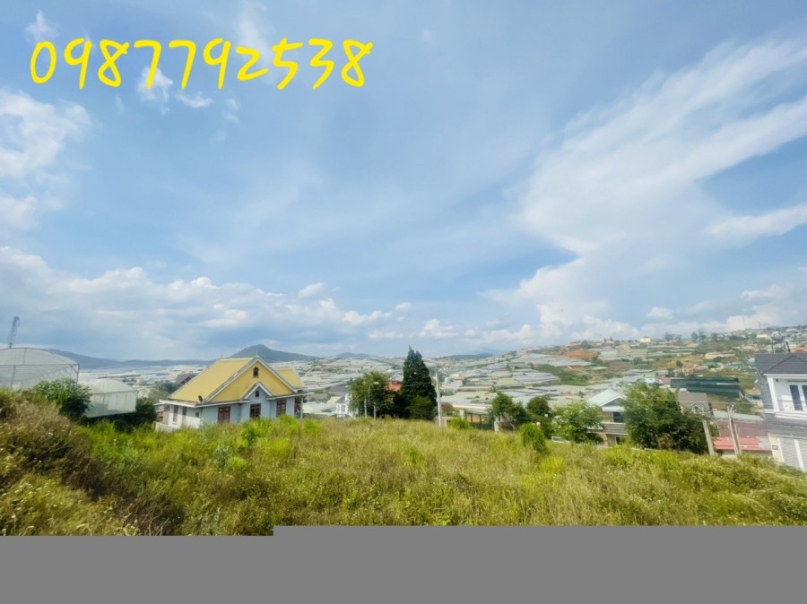 Bán đất mặt tiền Trịnh Hoài Đức, phường 11, Đà Lạt, liên hệ 0987792538