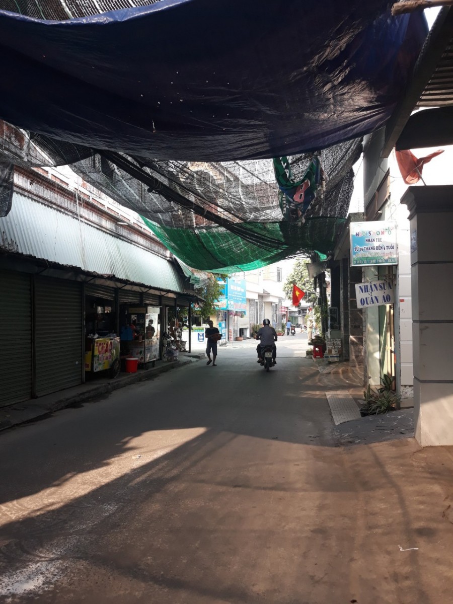 Bán lô đất ngay chợ nhỏ P.Tân Hiệp 70m2, SHR, thổ cư đường 2 ôtô, giá 1ty950