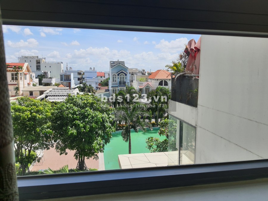 Cho thuê Opal Garden 70m2 tầng thấp có 2 máy lạnh, sofa, giường tủ LH 0906294299