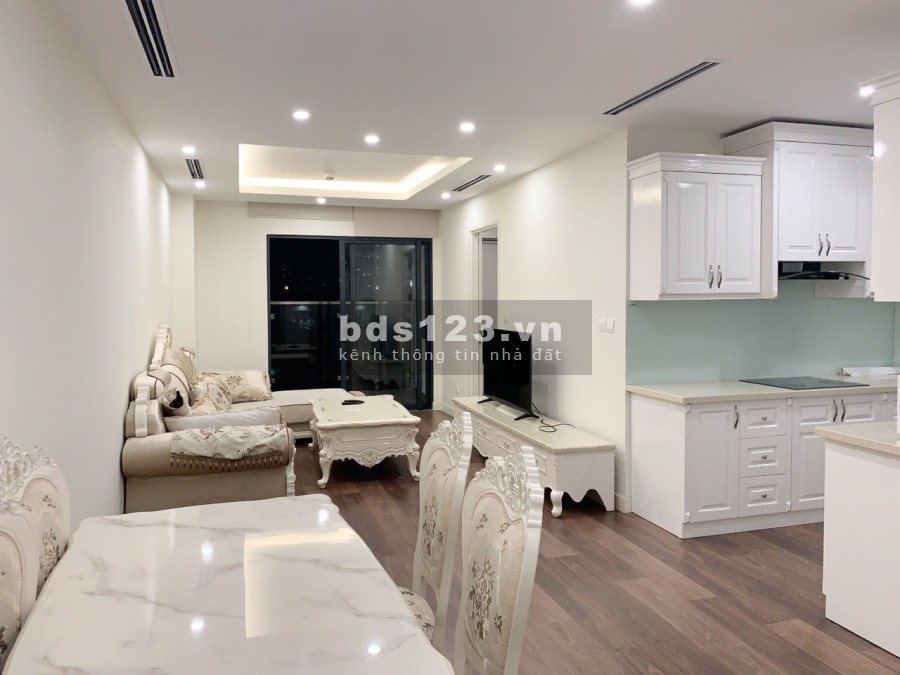 Cho thuê căn hộ chung cư HH1 90 Nguyễn Tuân 2PN Đủ Đồ