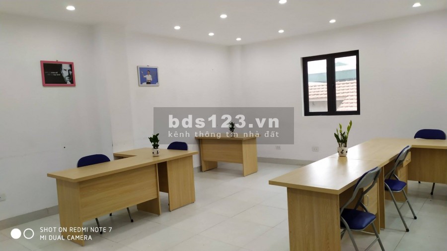 Mình có văn phòng cho thuê tại quận Cầu Giấy DT 20-55m2, sử dụng ngay