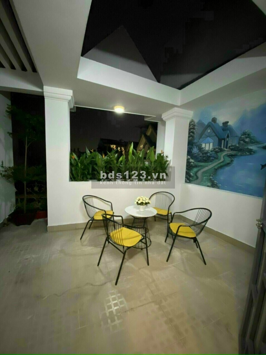 Chủ xoắn bán gấp nhà Lũy Bán Bích 82m2 cách MT 30m nhỉnh 5tỷ