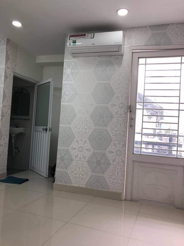 Chủ bán gấp 47m2, 3 tầng, btct, giá 3.35 tỷ, ngã tư Phan Huy Ích, Gò Vấp, phường 14