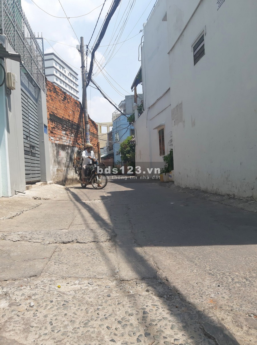 Cần bán nhà Nguyên Hồng, P11, Bình Thạnh, 70m2, 2 Lầu, nhỉnh 5 Tỷ