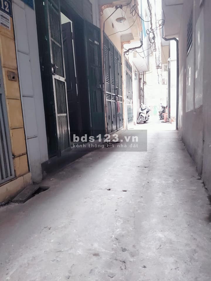 Bán nhà Vạn Phúc ngõ thông thoáng oto giá bán nhỉnh 3 tỷ, lhcc