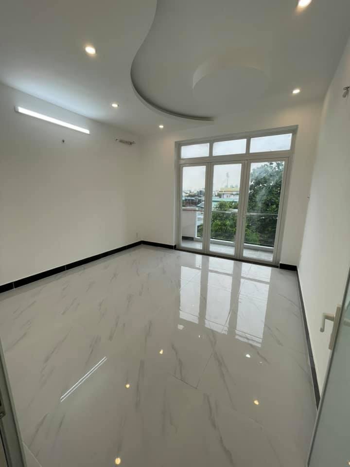 Bán nhà Mặt tiền 4 tầng,đường Thanh Loan,phường 5 quận 8,giá chỉ 15.2 tỷ TL.