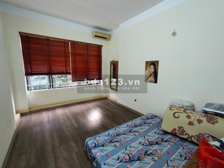 Phố Hạ Đình, dt 38m2, 5 tầng đúc, ô tô tránh kinh doanh đỉnh, 5 tầng đúc