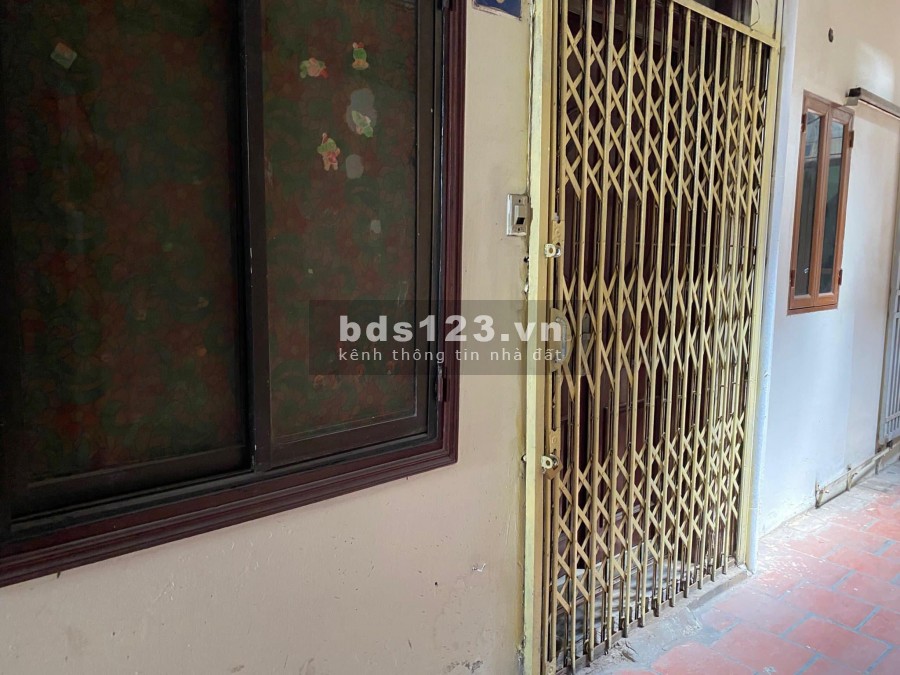 Bán nhà riêng tại Đường Hoàng Hoa Thám, Tây Hồ, Hà Nội diện tích 26m2 giá 2.65 Tỷ