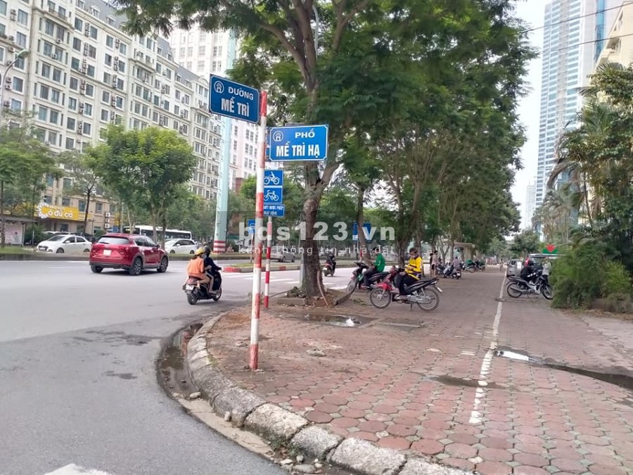 Mễ Trì Hạ lô góc đúc 5 tầng Gara ô tô dt 86m2, Mt 5,5m giá chỉ 8,1 tỷ.