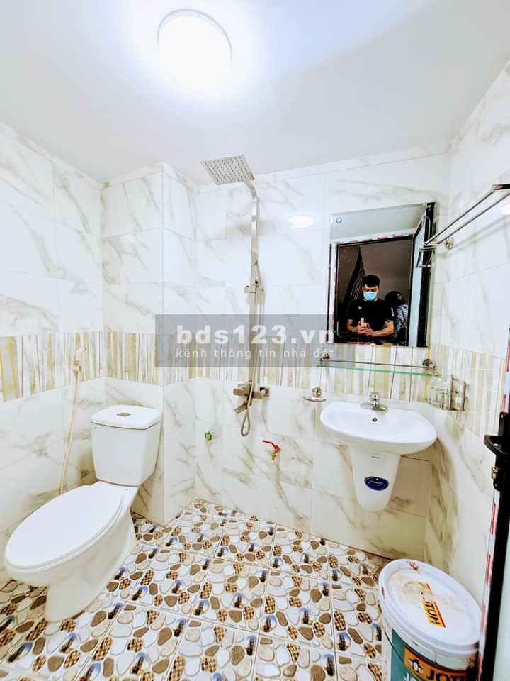 Bán nhà Hòa Bình 7. Nhà mới nở hậu dtsd 30m 4 tầng giá 2,3 tỷ có thương lượng
