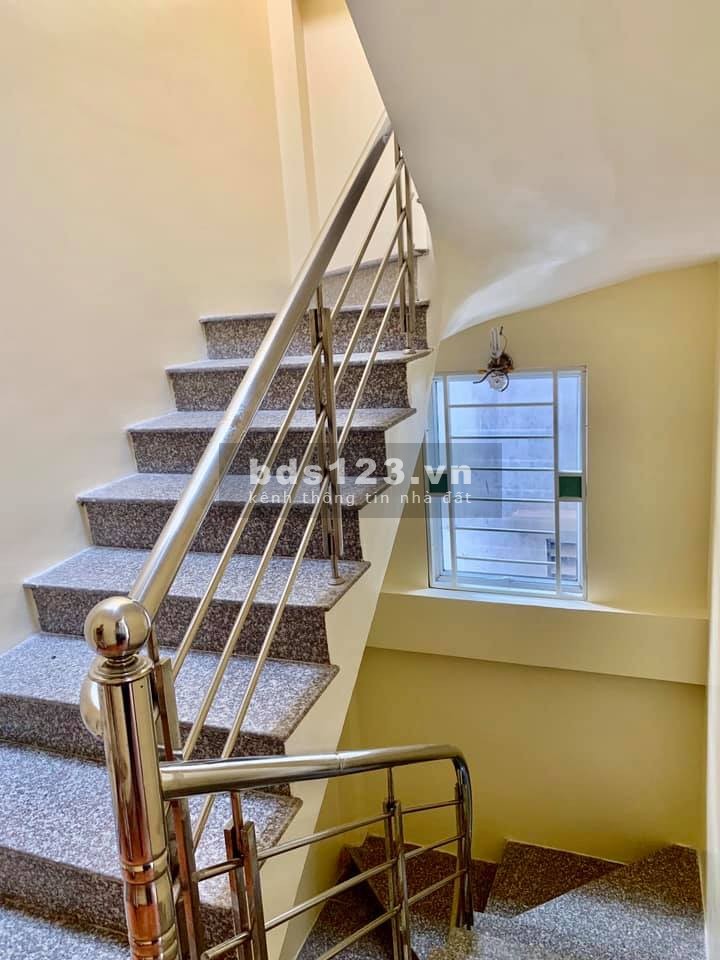 Bán Nhà Tân Xuân, Ôtô, Kinh Doanh, DT 36m2 x 5 Tầng, Giá 4.1 Tỷ.