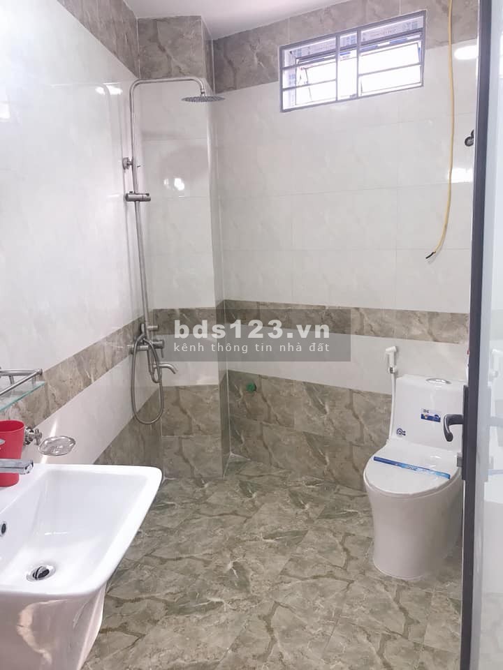 Bán nhà Bạch Mai ngõ nông, nhà mới siêu đẹp, dt 41,5m 5 tầng 3,75 tỷ