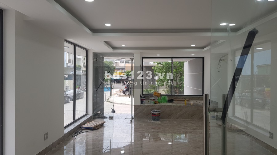 Cho thuê nguyên căn 340m2, hầm trệt 2 lầu sàn trống suốt An Phú, Quận 2