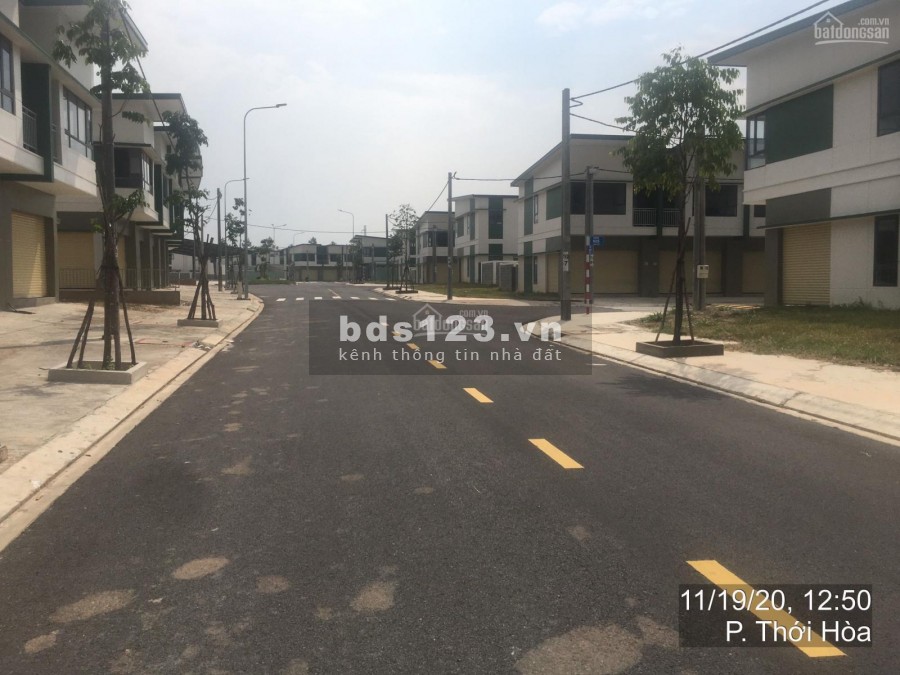 Nhà cho thuê và bán gốc 2 mặt tiền, khu dân cư hiện hữu