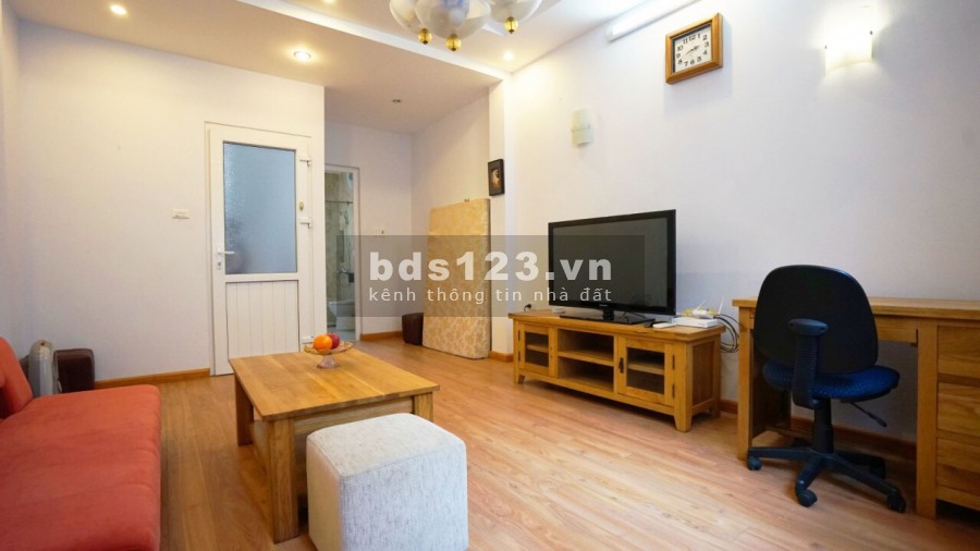 Chính chủ cần bán nhà trong ngõ Đặng Thai Mai, mặt tiền 4m, hướng Tây Nam, Lh: 0972933496