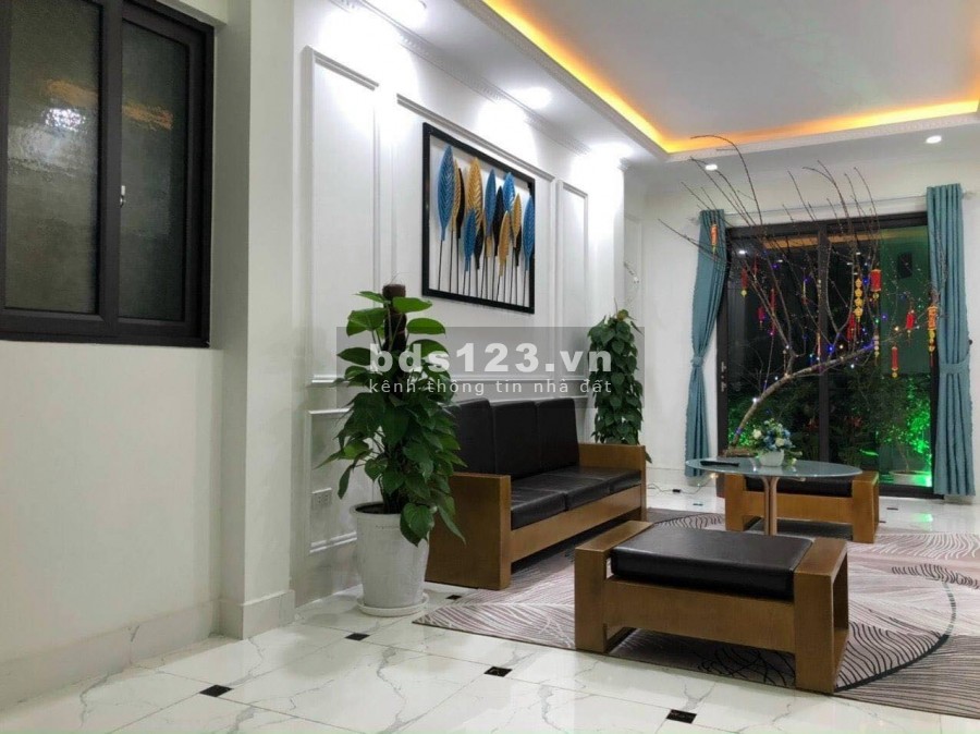 Nhà phân lô ngõ 199 Hồ Tùng Mậu, oto vào nhà dt 87m2, 5 tầng mt 3.5m giá 5.4 tỷ